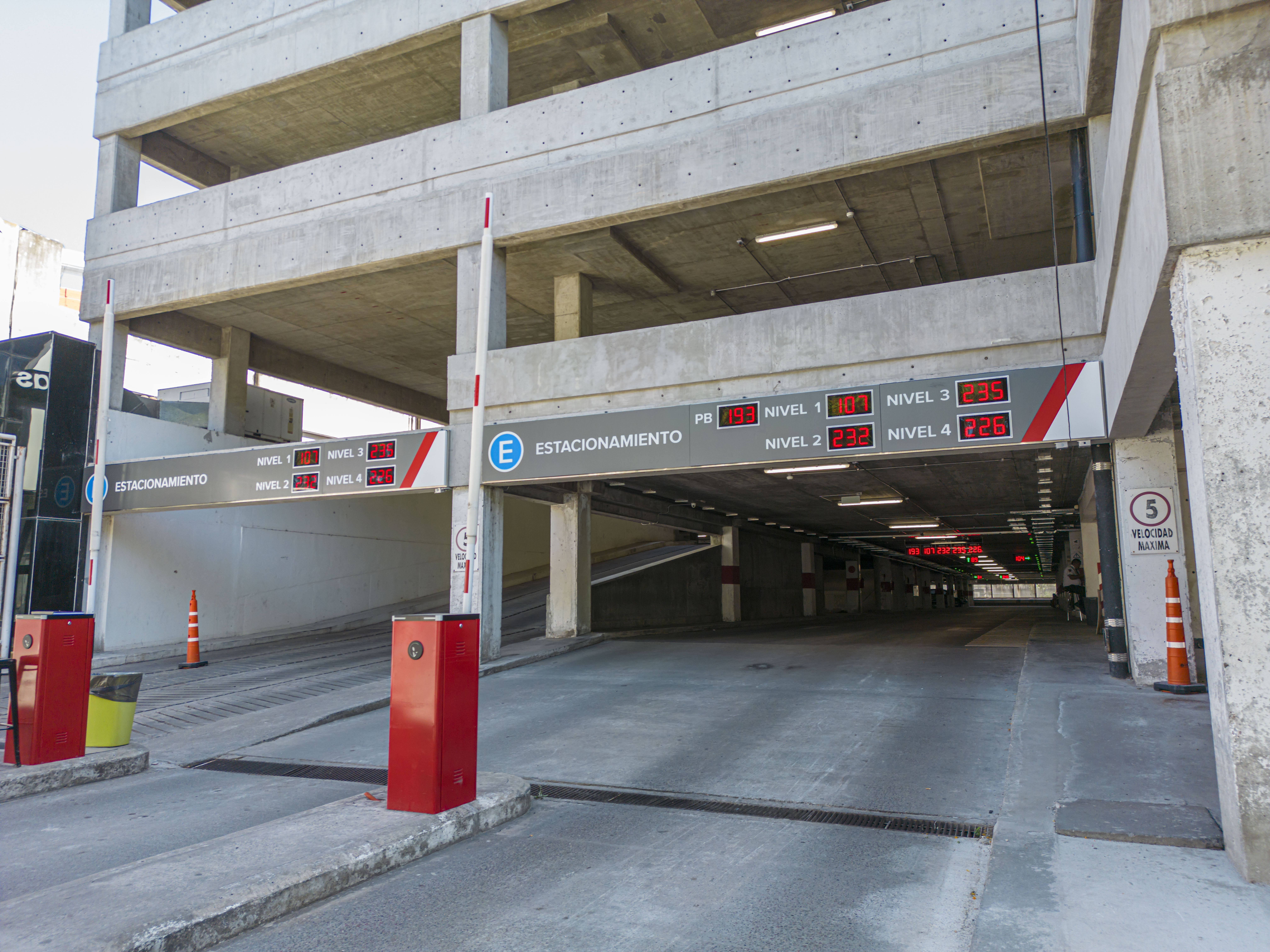 Ampliación estacionamiento River Plate